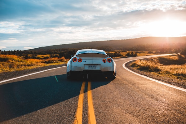 Auto en ruta